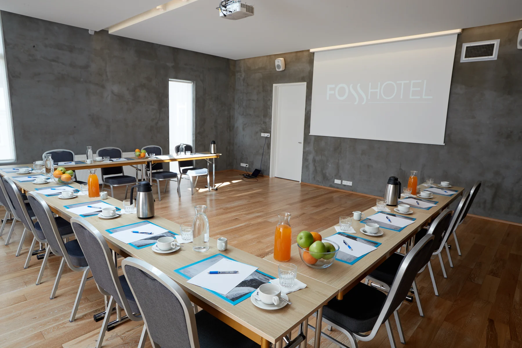 Axlarfoss Conference Room at Fosshotel Vatnajökull 